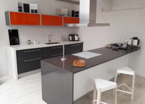 Salinas 01 Cocina blanco mate + grafito mate