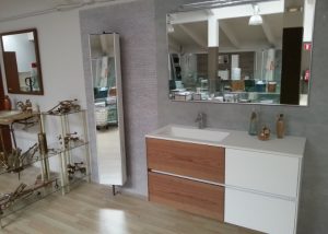 Salinas Compacto 4 cajones madera y laca blanca